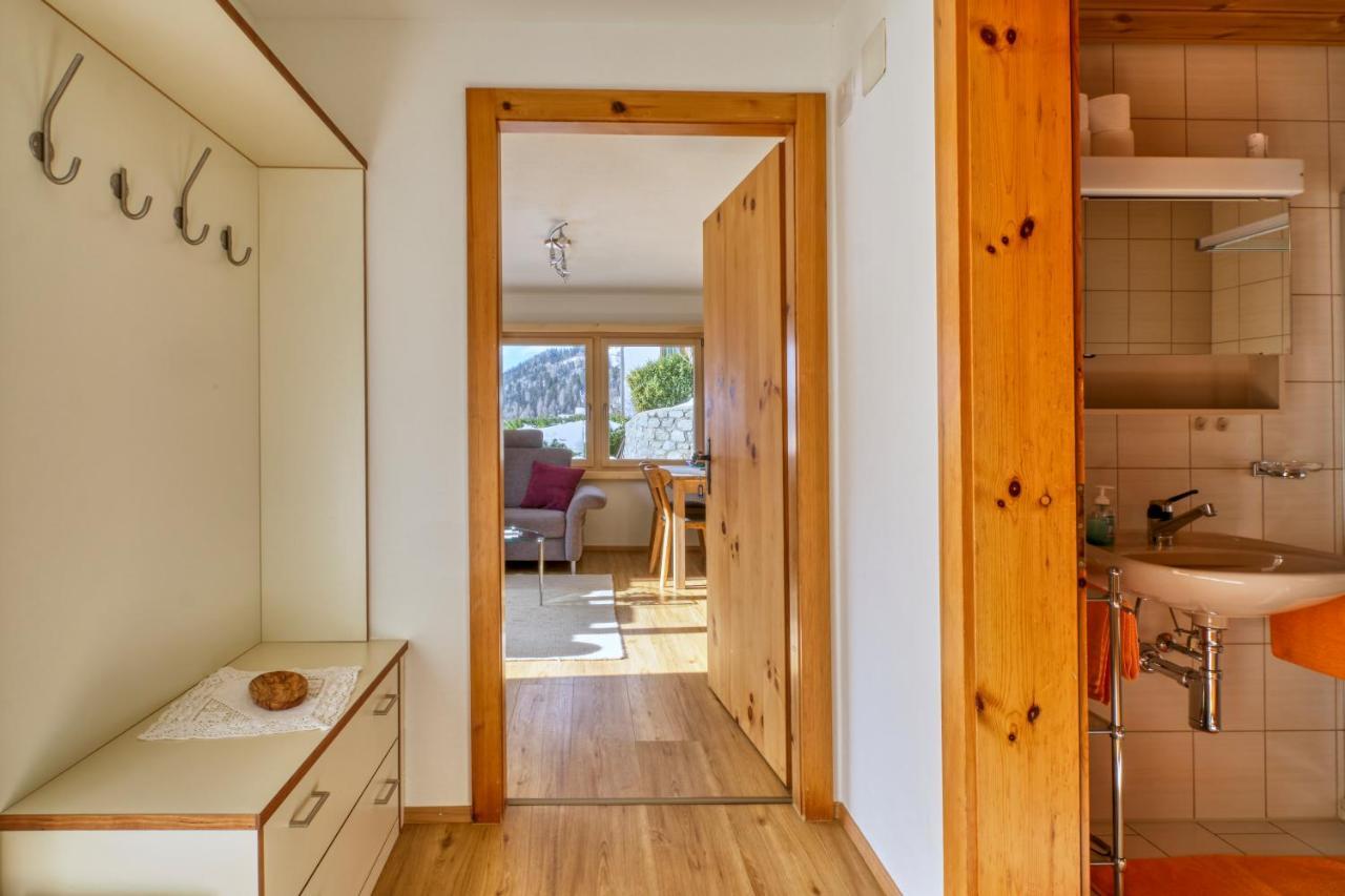 Apartamento Chasa Plajet Ramosch Exterior foto